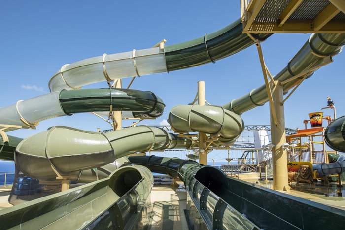 MSC Cruises MSC Virtuosa Savannah Aquapark 2.jpg